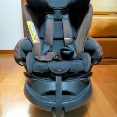 【値下げ】アップリカ　フラディア グロウ ISOFIX （ブラウ...