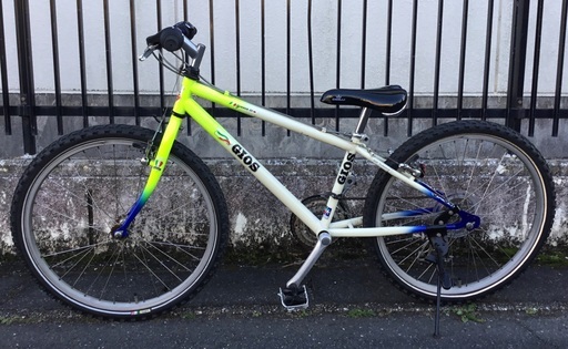 ◉GIOS・ジオス 24インチ・ジュニアMTB自転車 ○シマノ変速3×7段シフト・左右のシフト、グリップ、サドルなど 全て新品に交換