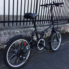 ＜美品車＞人気のJeep・20インチ折りたたみ自転車・リンクル塗装・シマノ外装6段変速・純正LEDライト付き・ブラック・洗車済でピカピカ♪不要自転車無料引取り有