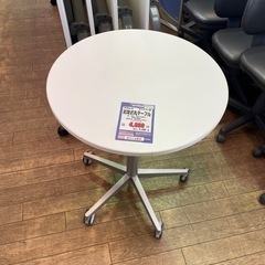 JK-29 【オフィス家具専門店】オカムラの昇降式テーブルです！