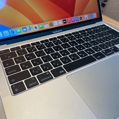 超美品| バッテリー100%】M1 MacBook Air シルバー 256GB/8GB