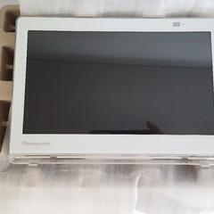 Panasonic パナソニック ポータブルテレビ プライベートビエラ UN-10E7 