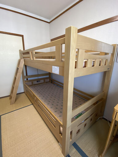 【取りに来てくださる方限定】木製２段ベッド　Ｇranz　グランツ　マットレス２枚・はしご付　一段ずつ使用も可能です