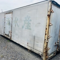 引き取り可能　積み込み可能　輸送可能　物置　コンテナ 倉庫 アルミコンテナ