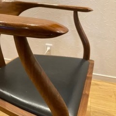 Organic Modernism 社 ダイニングチェア ウォールナット ペキンjtse