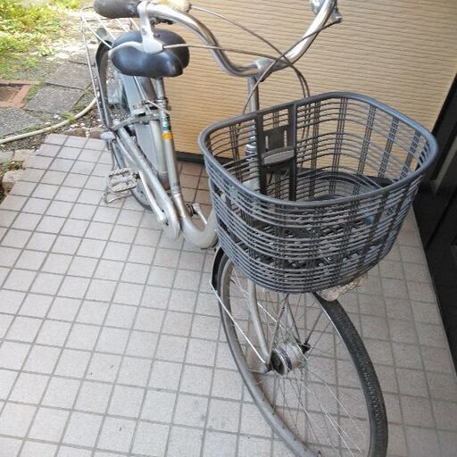 ☆ブリジストン製☆自転車オートライト付き☆引き取り限定でお願い致します。