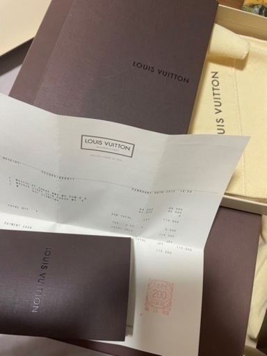 ルイヴィトン赤長財布⭐︎本日中の方1万円値引き致します。