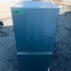 ✨2016年製✨1128番 AQUA✨ノンフロン冷凍冷蔵庫✨AQR-16E‼️