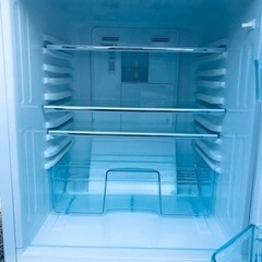 送料設置無料　ユーイング ノンフロン冷凍冷蔵庫　UR-FG110J ユーイング ノンフロン冷凍冷蔵庫 UR-FG110J