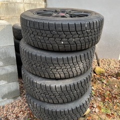 スタッドレスタイヤ&ホイール 215／60 R17