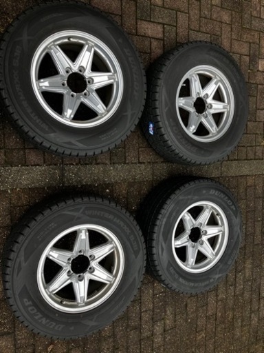 プラド スタッドレスタイヤ265/65R17