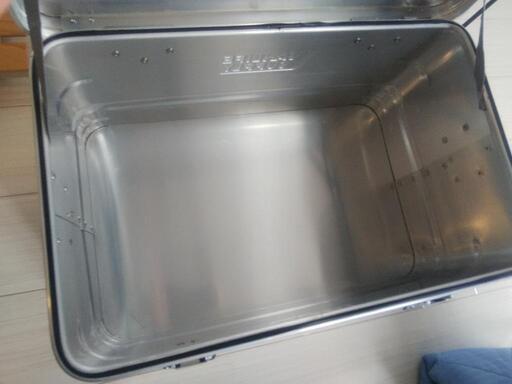 お取引中】バンライフ サプライアルミコンテナ