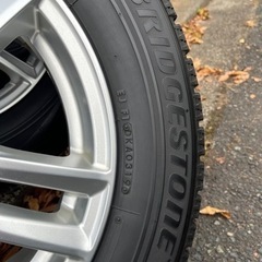 215/60R16 緊急値下げ！ 明日まで