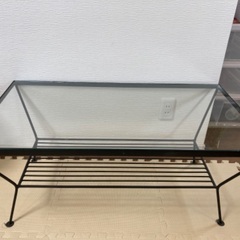 モモナチュラル　ガラステーブル