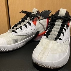 JORDAN React Elevation 27cm スニーカ...