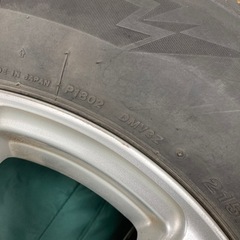スタッドレス　ブリヂストン　215/70R16 デリカD5
