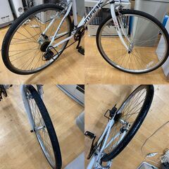 1060 【シーズン終わり20％OFF】自転車 クロスバイク 7段切替 ライト