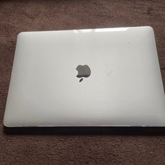 M1チップ搭載MacBook Air - シルバー