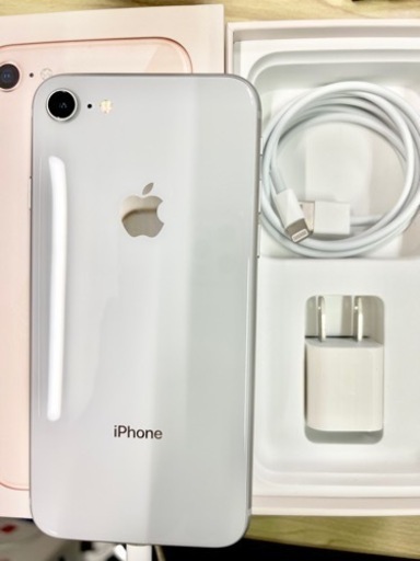 iPhone 8 64GB シルバー 本体＋ライトニングケーブル付属 美品】iPhone8 64GB シルバー シムフリー ライトニング充電ケーブルの
