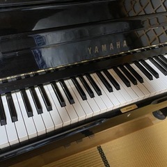 ☆YAMAHA☆アップライトピアノ U2H 椅子 メトロノーム クラベス付き