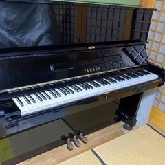 ☆YAMAHA☆アップライトピアノ　U2H 椅子　メトロノーム　クラベス付き