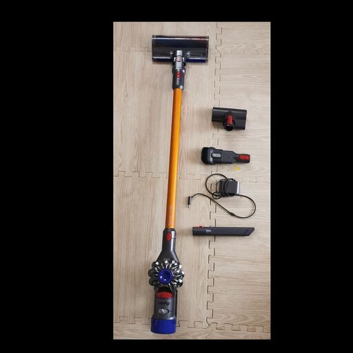 dyson v8 fluffy (SV10) Dyson コードレスクリーナー