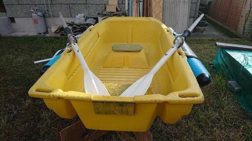 値下げしました リョービボート2.5m サイドフロート、オール付き 値下げしました リョービボート2.5m サイドフロート、オール付き