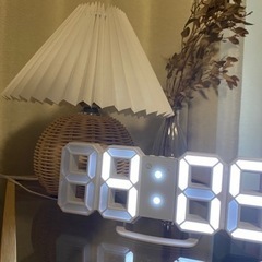 【取引終了】LEDデジタル時計