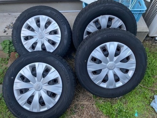 値下げしました。スタッドレスタイヤ&ホイール4本セット195/65R15