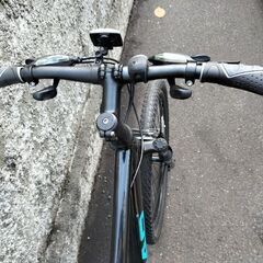 売約済みです。【札幌市内石狩市役所ぐらい配達無料】【防犯登録料込】中古車　ＨＥＡＤ　ＡＣＩＤ　グリップ新品　26インチ　3x7段切り替え　ブラック