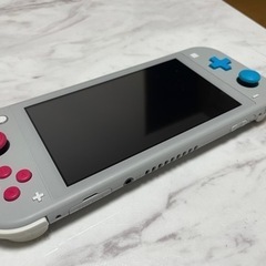 Switch lite  ソードシールド柄入り