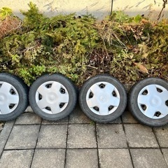 値下げしました！　DUNLOP スタッドレス　155/65/R13