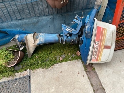 小型船外機