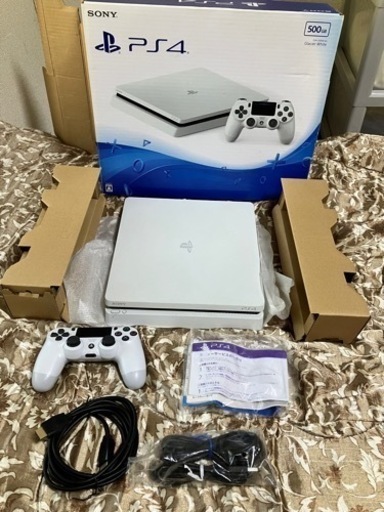 取引中 PS 4  CUH2000A ソフト3付き