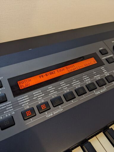 ROLAND 88鍵ピアノタッチ シンセサイザー XV-88