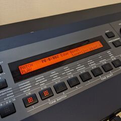 ROLAND 88鍵ピアノタッチ シンセサイザー XV-88