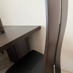 【早く取りに来てくれる方優先】ダイニングテーブルセット　チェア　定価114.800 解体可能