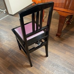 ピアノ椅子、トムソン椅子、背もたれ付き。