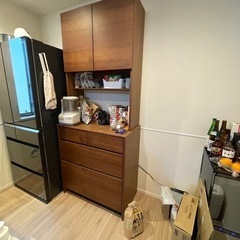 アクタスのキッチン棚　定価217000円