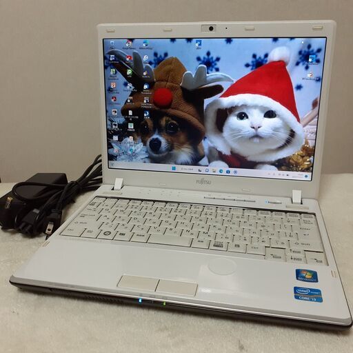 【取引中です】12.1インチ　小型・軽量ノートPC　SSD搭載で快適　Wi-Fi　　Webカメラ　Windows11