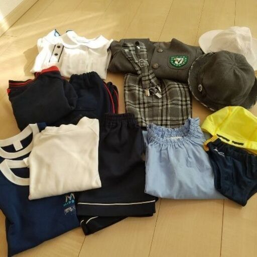 潮見台みどり幼稚園　制服等ほぼ一式
