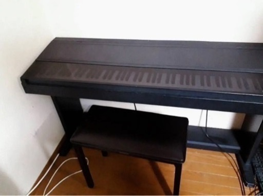 YAMAHA 電子ピアノ