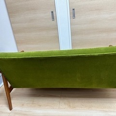 値下げしました！カリモク60 kチェア　ソファ　2シーター　モケットグリーン