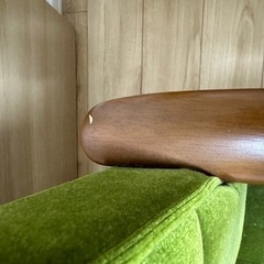値下げしました！カリモク60 kチェア　ソファ　2シーター　モケットグリーン