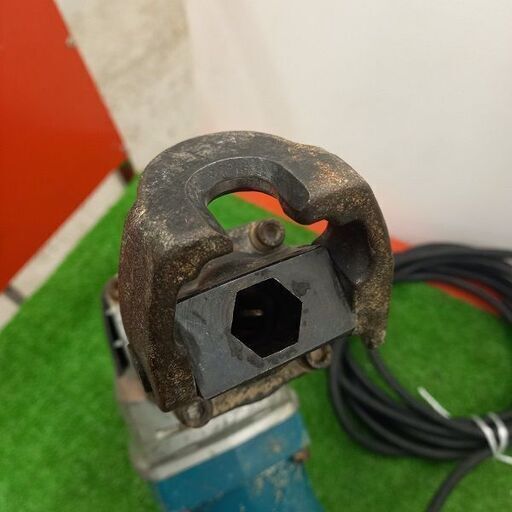 マキタ HR3530 ハンマードリル【野田愛宕店】【店頭取引限定】【中古