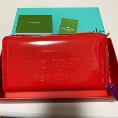 未使用品　kate Spade 長財布　赤　