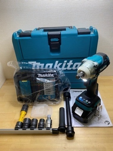 中古 マキタ　TW300D 18V インパクトレンチ　セット
