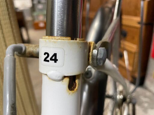 自転車　No.484　24インチ　シティサイクル　ママチャリ　ホワイト　小柄な方におすすめ♪　【リサイクルショップどりーむ天保山店】