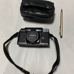 昭和レトロ、Konica C35 MFフイルムカメラ