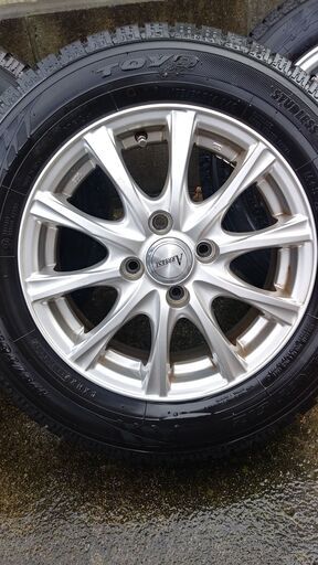 スタッドレスタイヤ4本セット アルミホイール付 175/70R14 ヤリス